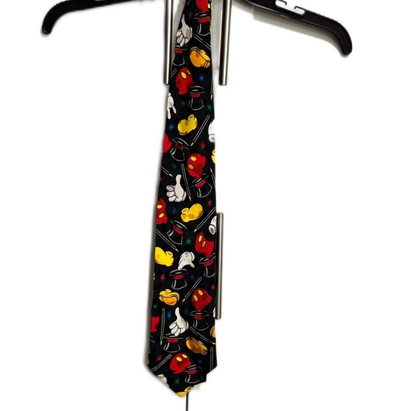 Disney Mickey Tie - Picture 1 of 3